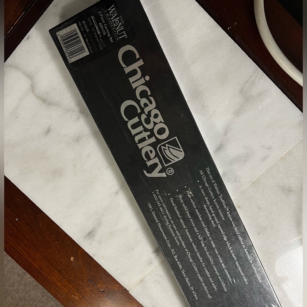 Chicago Cutlery 2 piece Walnut Tradition Knife Set NEW! Slicer RB10S & Fork 201S - Picture 4 of 5